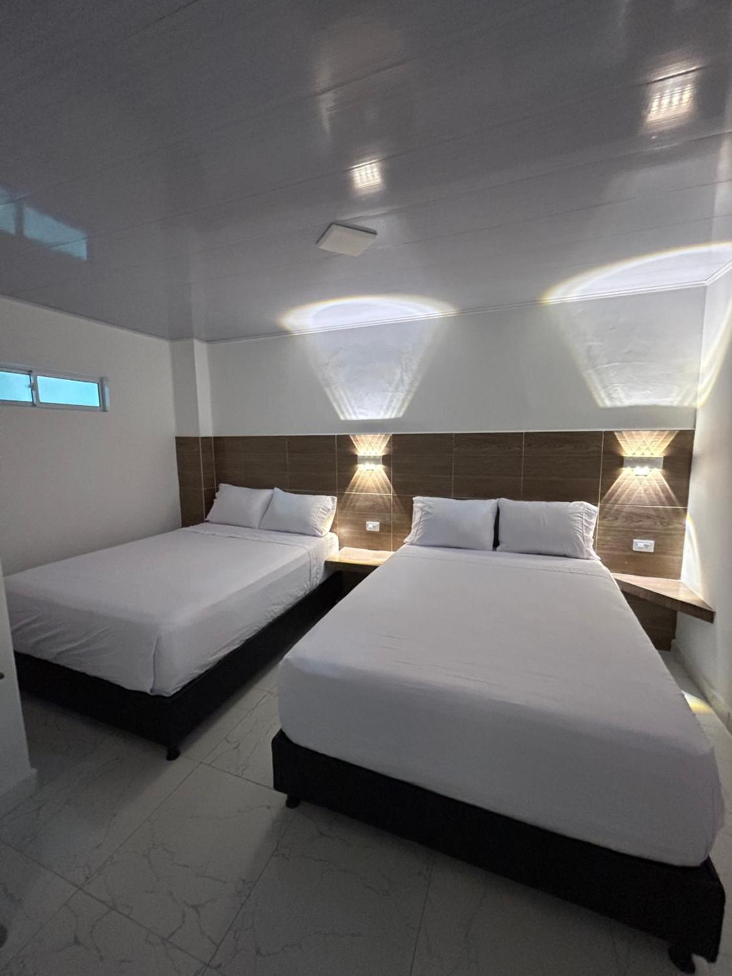 Hotel Brisas Del Mar Santa Marta  Eksteriør billede