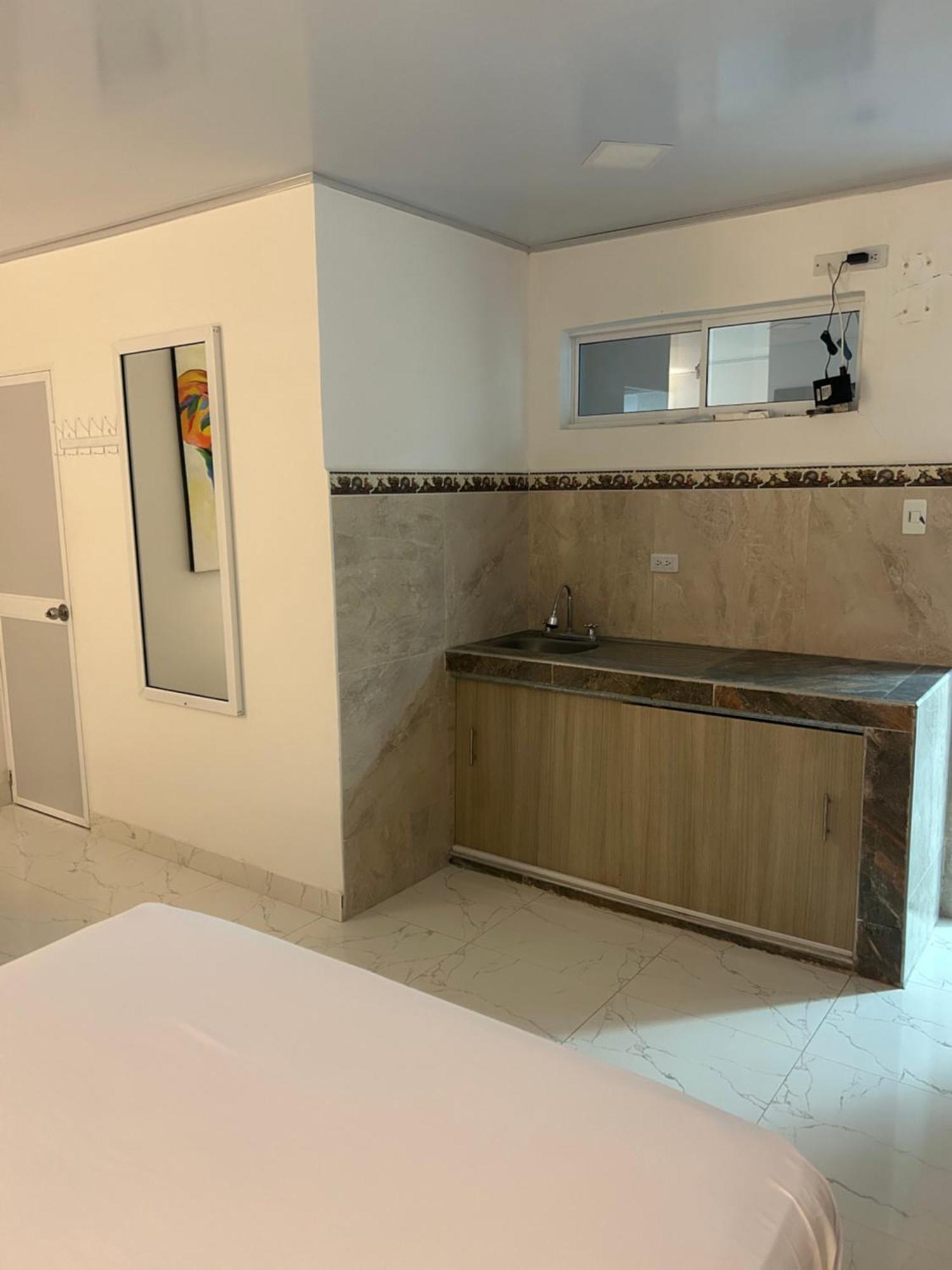 Hotel Brisas Del Mar Santa Marta  Eksteriør billede
